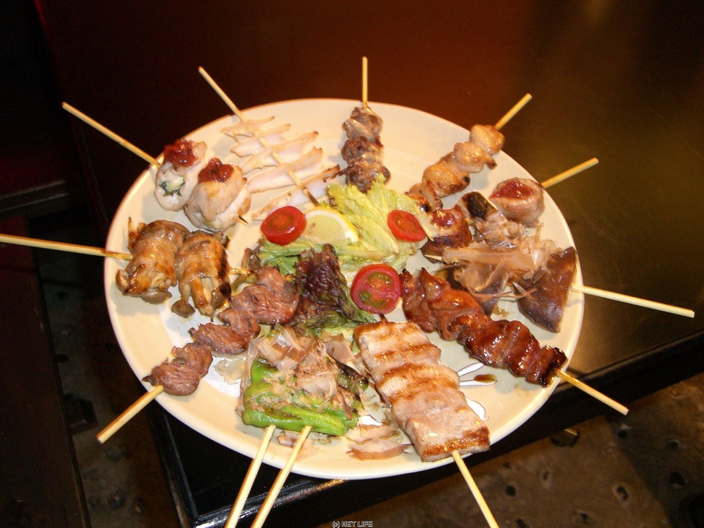 串広 久茂地2丁目店