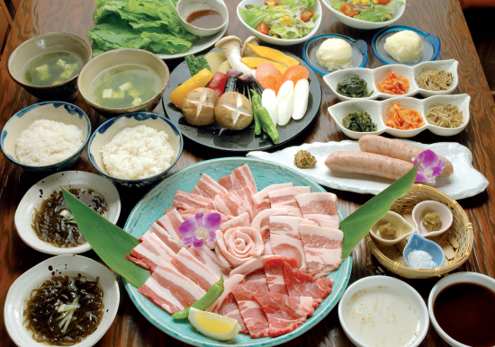 八重山 本店(国際通り)